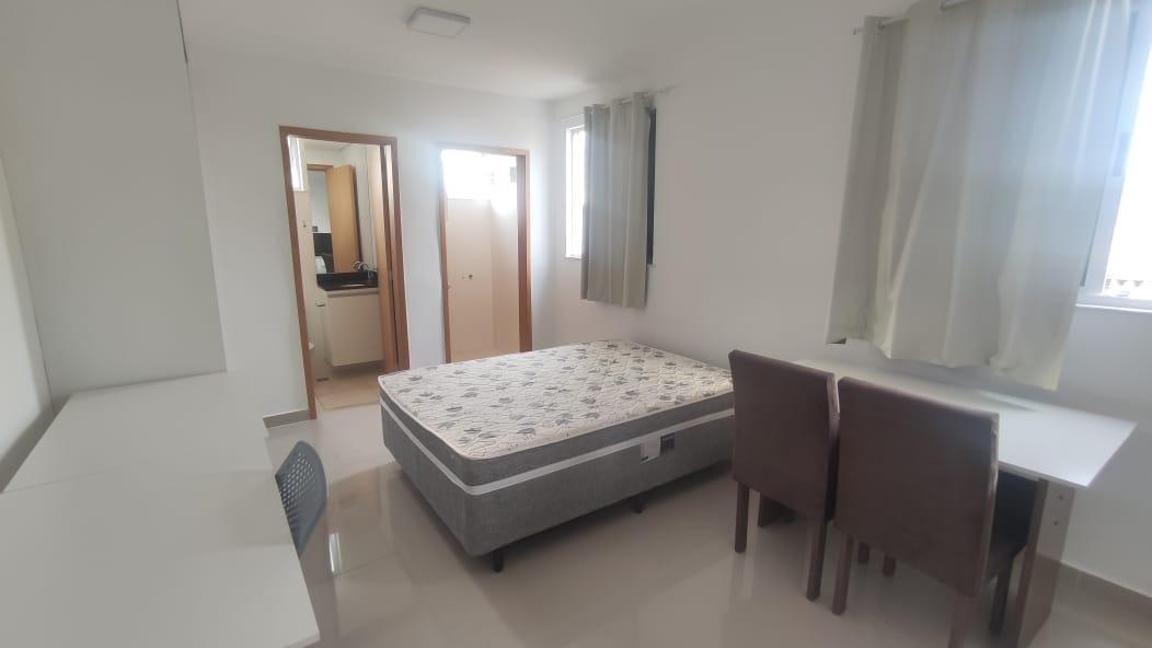 Quitinete, União, 1 Quarto, 7 Vagas