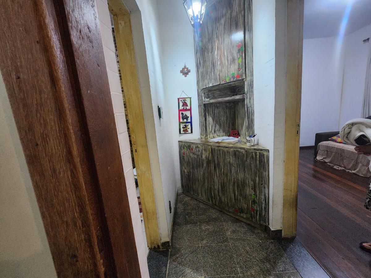 Casa, Ressaca, 7 Quartos, 3 Vagas, 1 Suíte