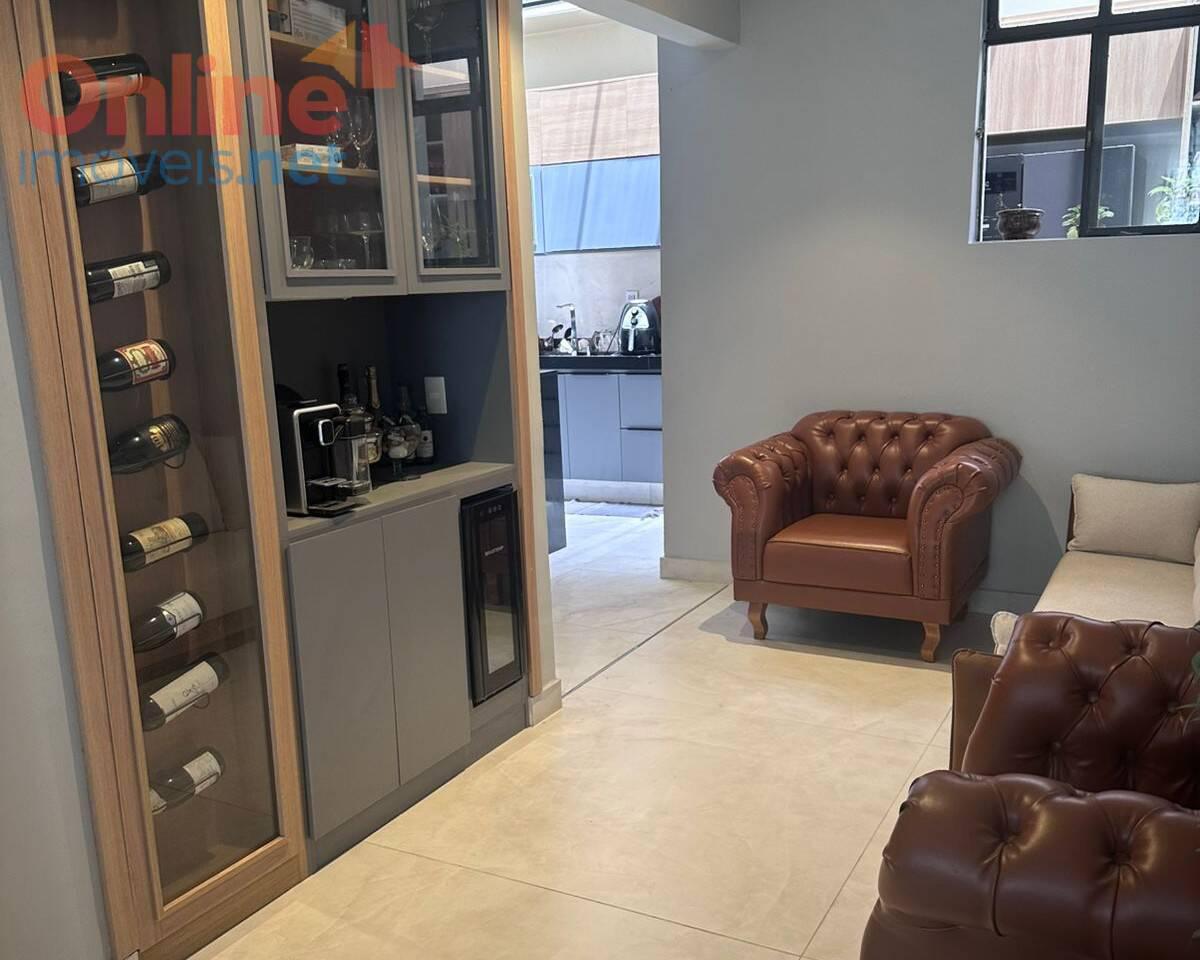 Apartamento, Funcionários, 4 Quartos, 0 Vaga, 1 Suíte