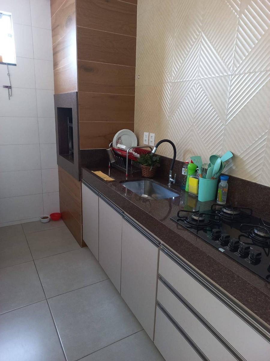 Casa, Santa Maria, 5 Quartos, 0 Vaga, 1 Suíte