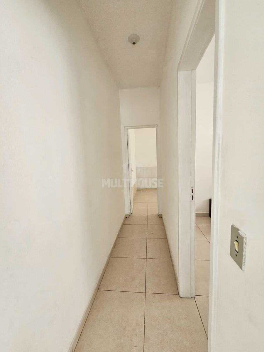 Casa, Itapoã, 2 Quartos, 0 Vaga