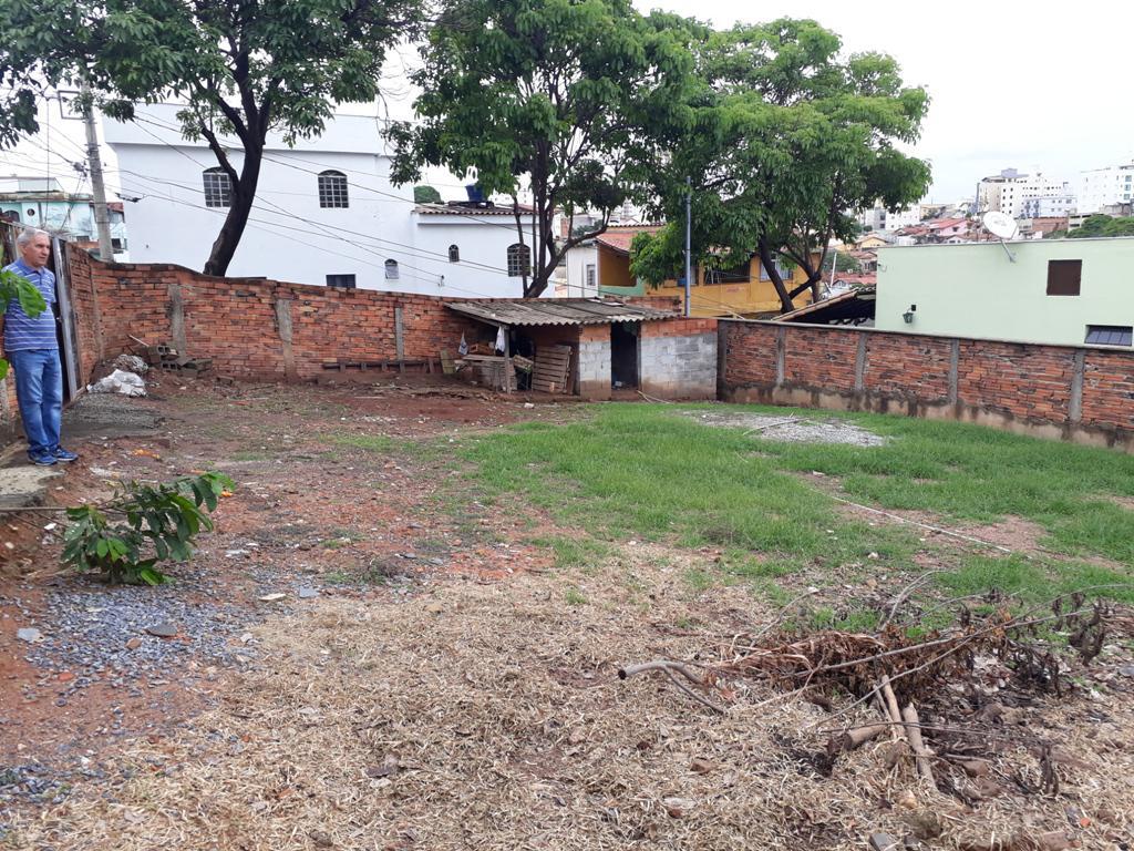 Lote, Floramar, 0 Quarto, 0 Vaga