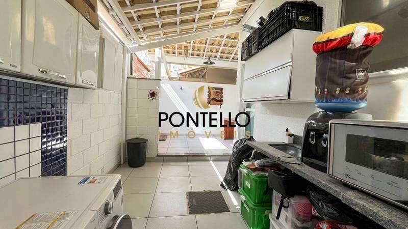 Casa, Castelo, 2 Quartos, 2 Vagas