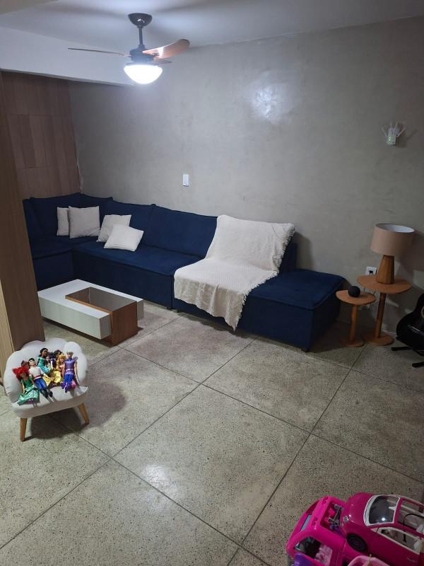 Casa, Europa, 4 Quartos, 2 Vagas, 1 Suíte