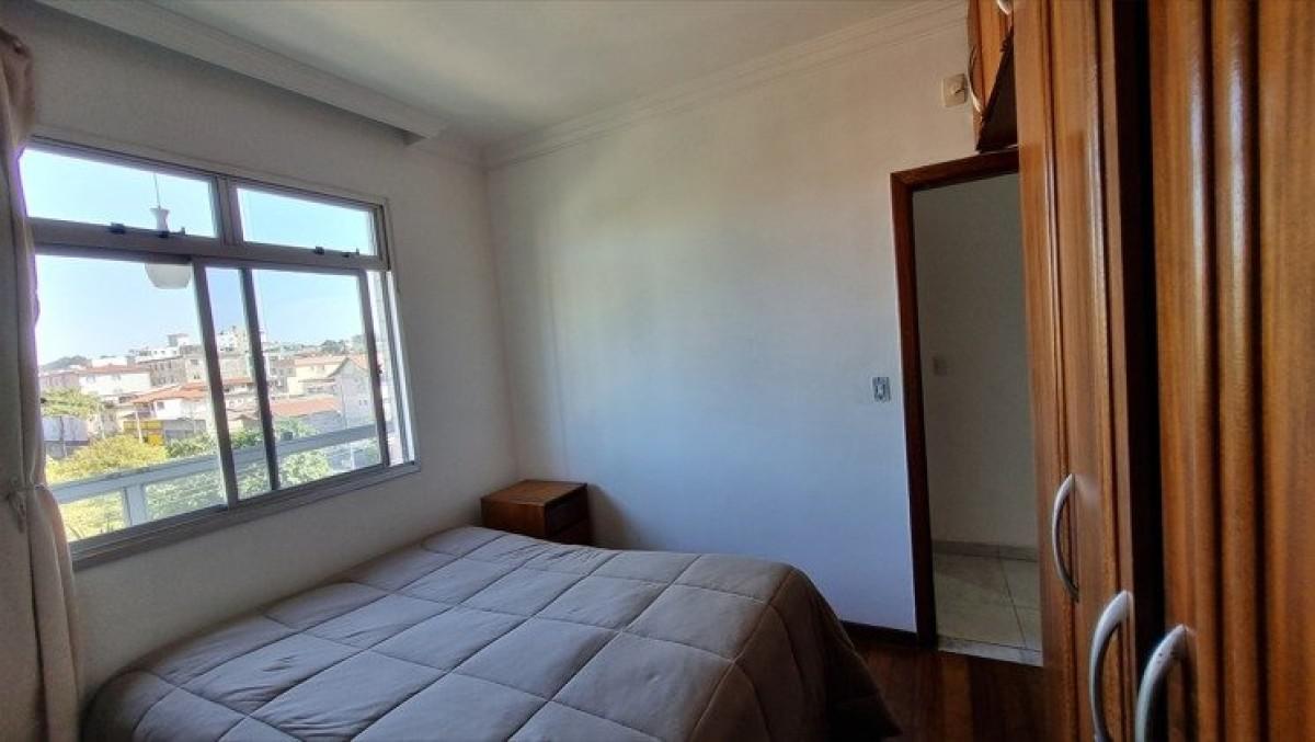 Cobertura, Santa Cruz Industrial, 3 Quartos, 2 Vagas, 1 Suíte