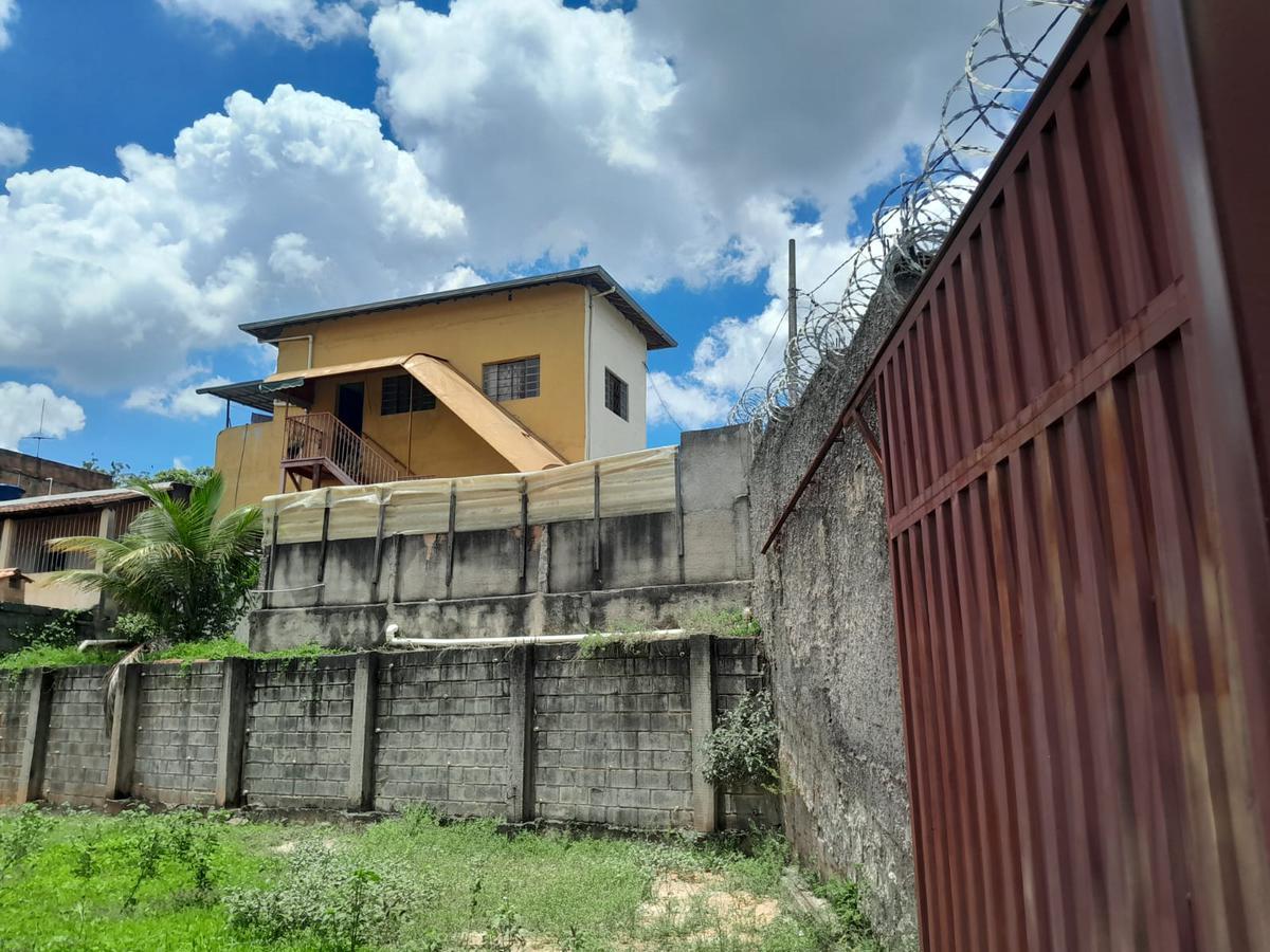 Prédio, Floramar, 0 Quarto, 0 Vaga