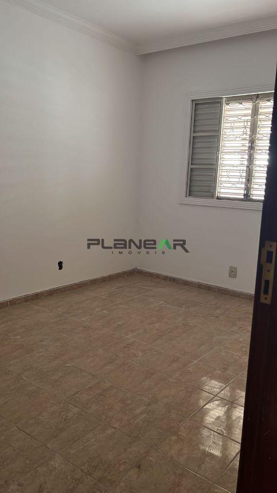 Casa Comercial, Jardim Riacho das Pedras, 3 Quartos, 2 Vagas, 1 Suíte