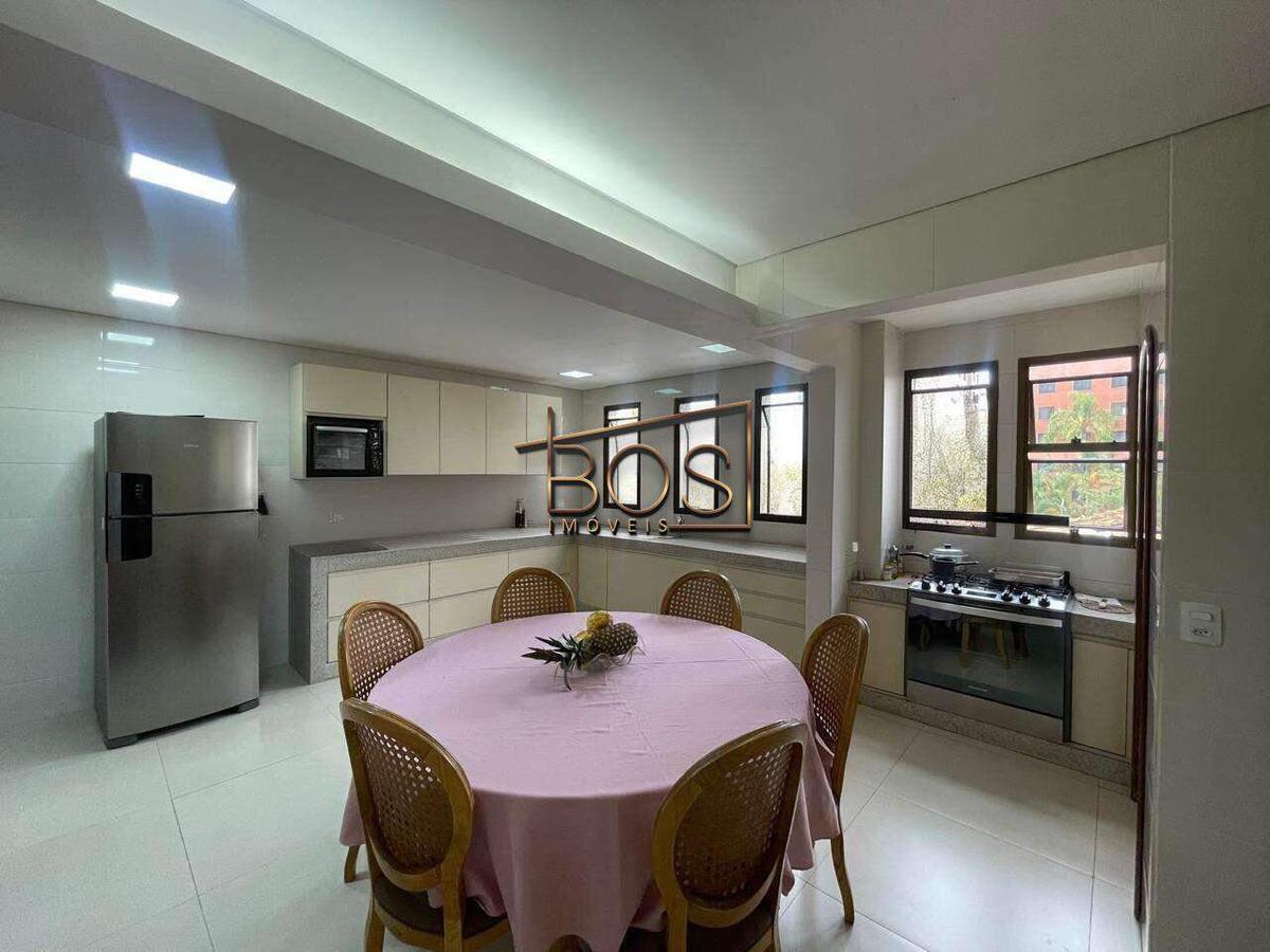 Apartamento, Funcionários, 4 Quartos, 3 Vagas, 2 Suítes