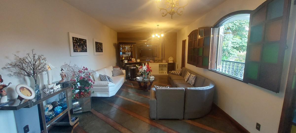 Casa, Barro Preto, 5 Quartos, 5 Vagas, 2 Suítes