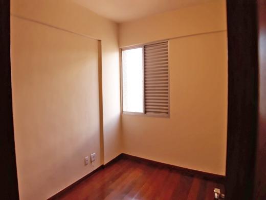 Apartamento, Funcionários, 2 Quartos, 1 Vaga