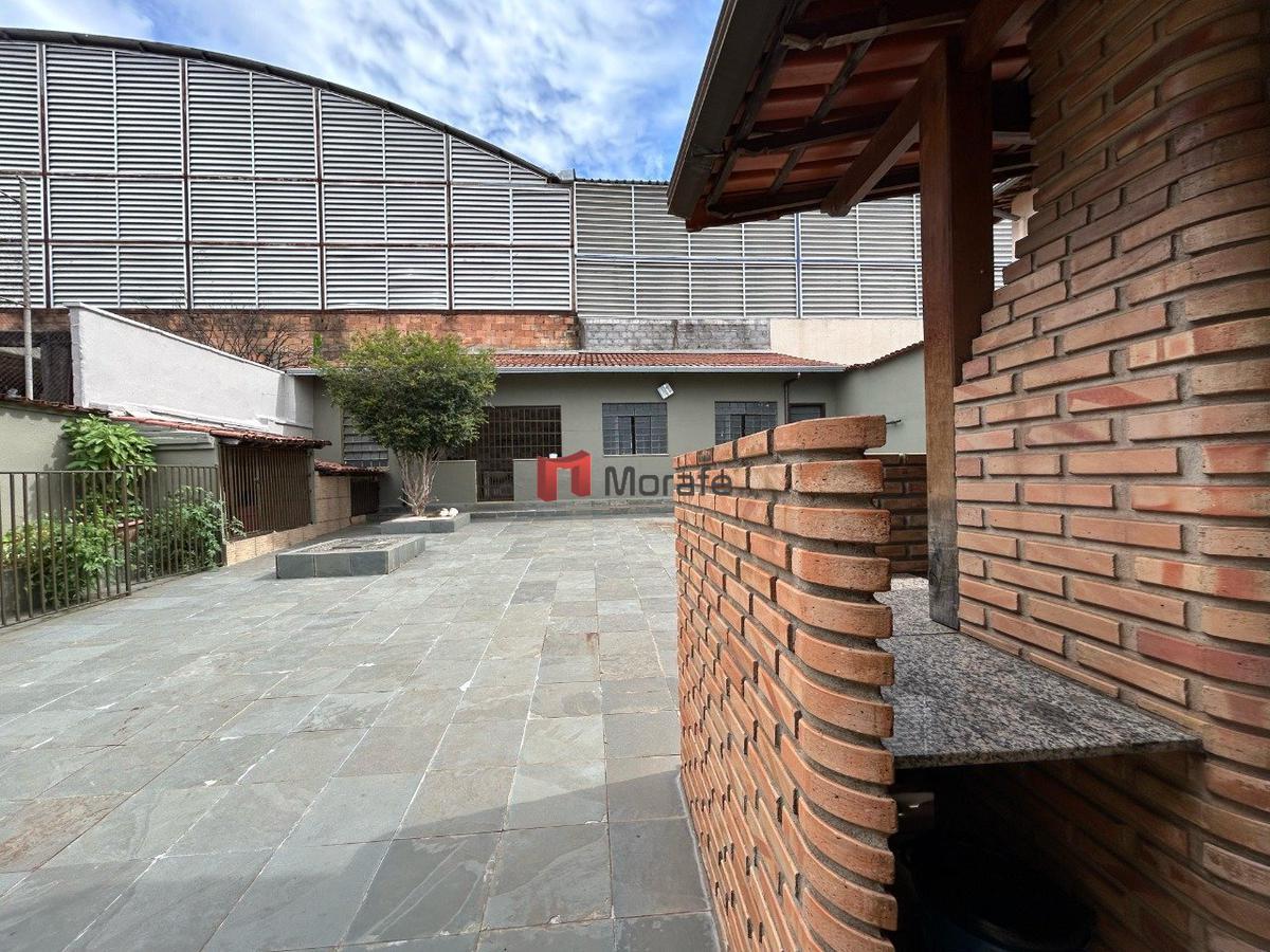 Casa, Itapoã, 4 Quartos, 6 Vagas, 1 Suíte