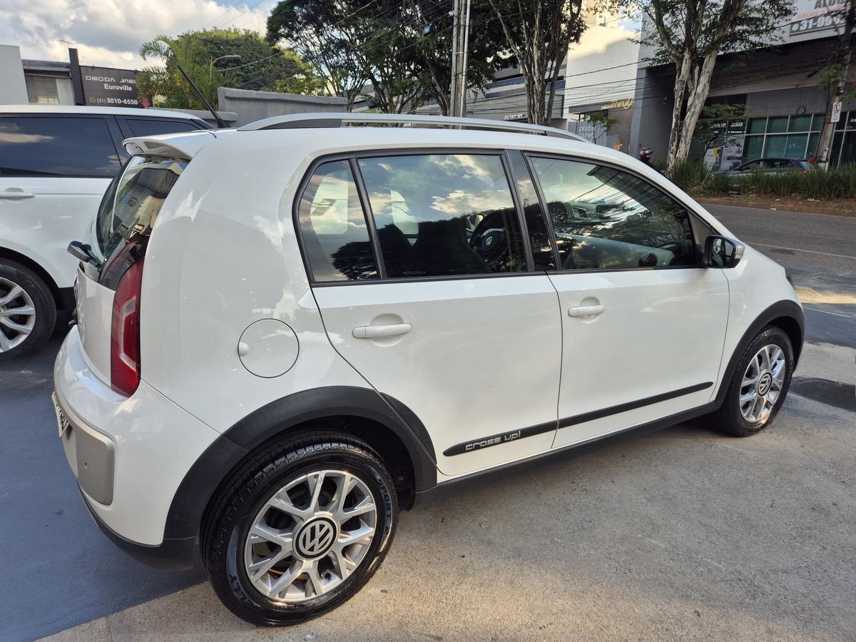 Volkswagen Up! Cross 1.0 Tsi Total Flex 12v 5p