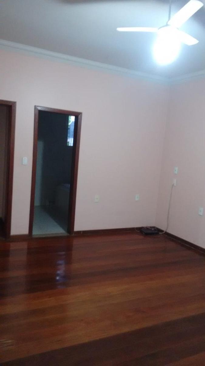 Casa, Bom Jesus, 3 Quartos, 4 Vagas, 1 Suíte