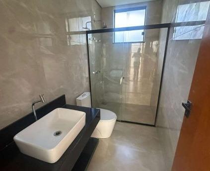 Casa, Mariposas, 4 Quartos, 2 Vagas, 2 Suítes