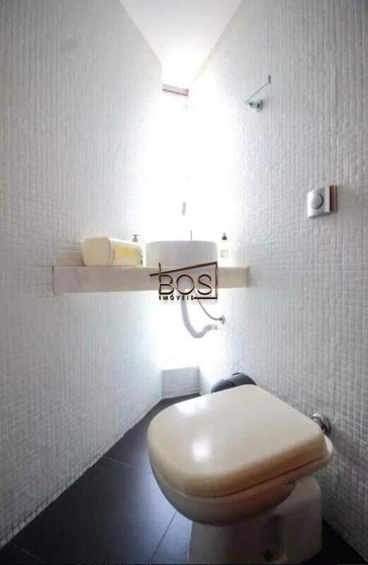 Sala, Santa Efigênia, 0 Quarto, 1 Vaga