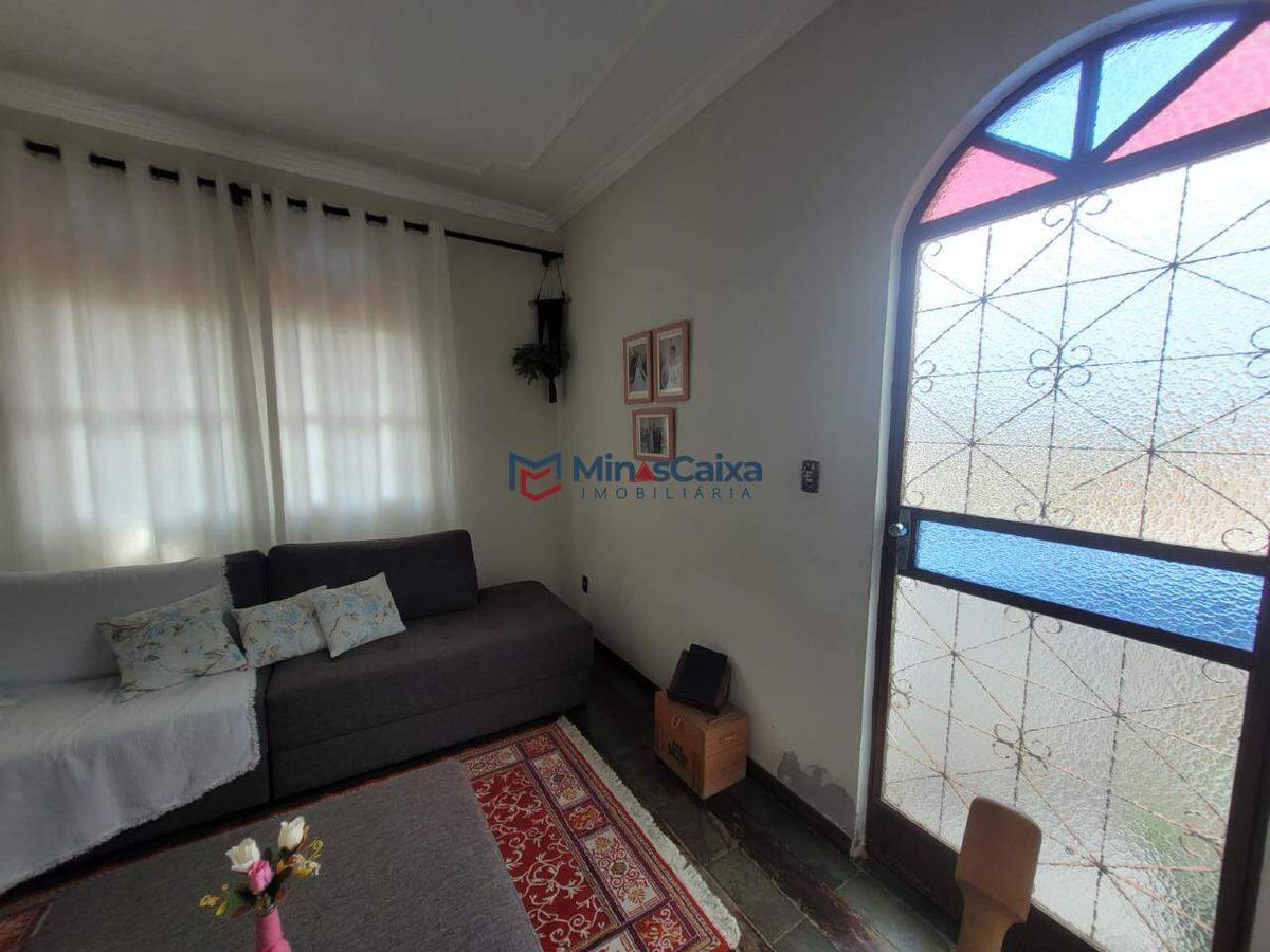 Casa, Olaria, 3 Quartos, 1 Vaga, 1 Suíte