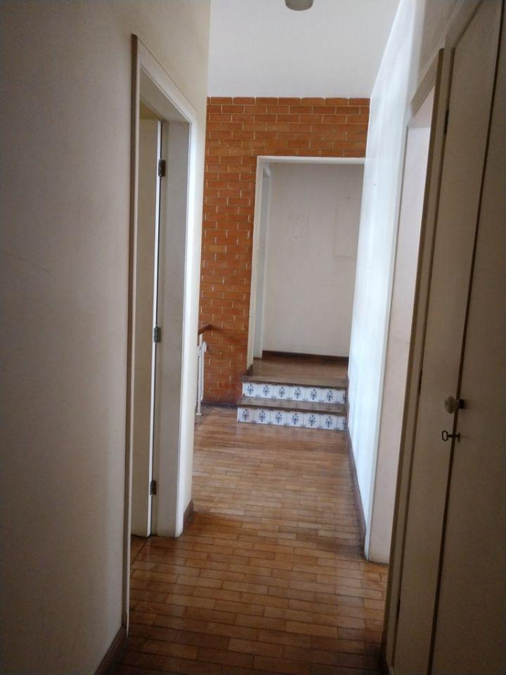 Casa, Gutierrez, 5 Quartos, 4 Vagas, 1 Suíte