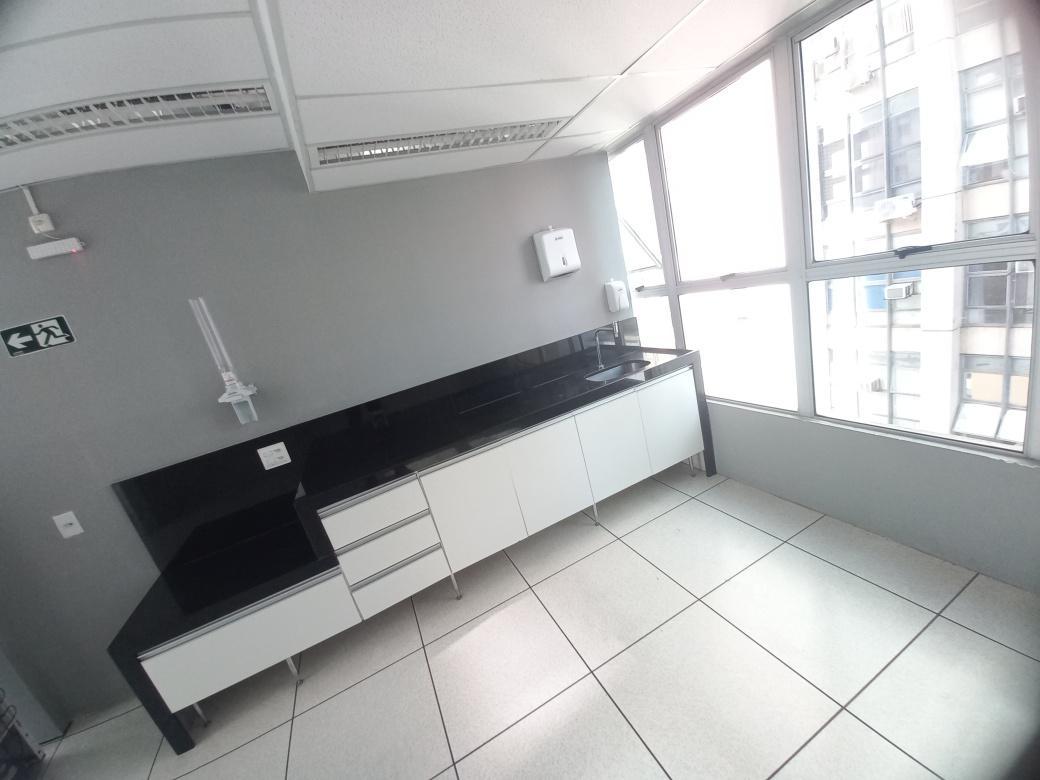 Sala, Funcionários, 0 Quarto, 2 Vagas