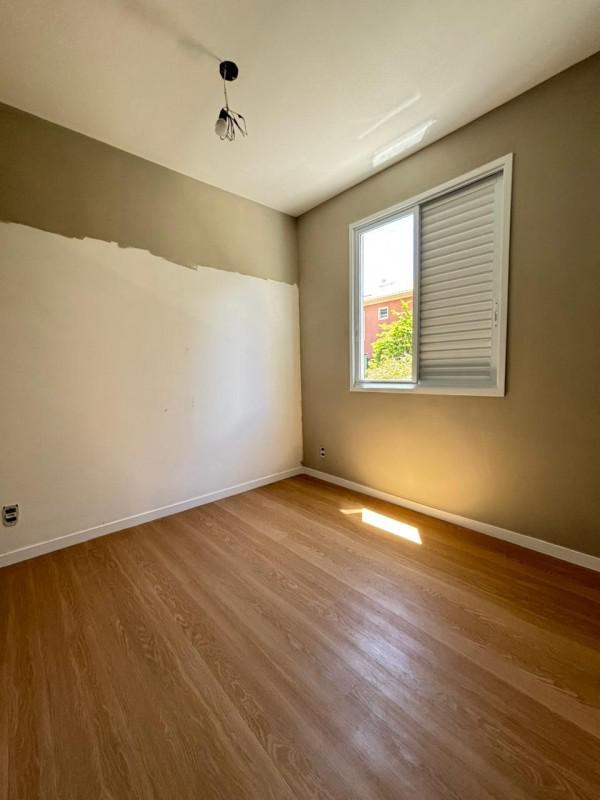 Apartamento, Sagrada Família, 3 Quartos, 2 Vagas, 1 Suíte