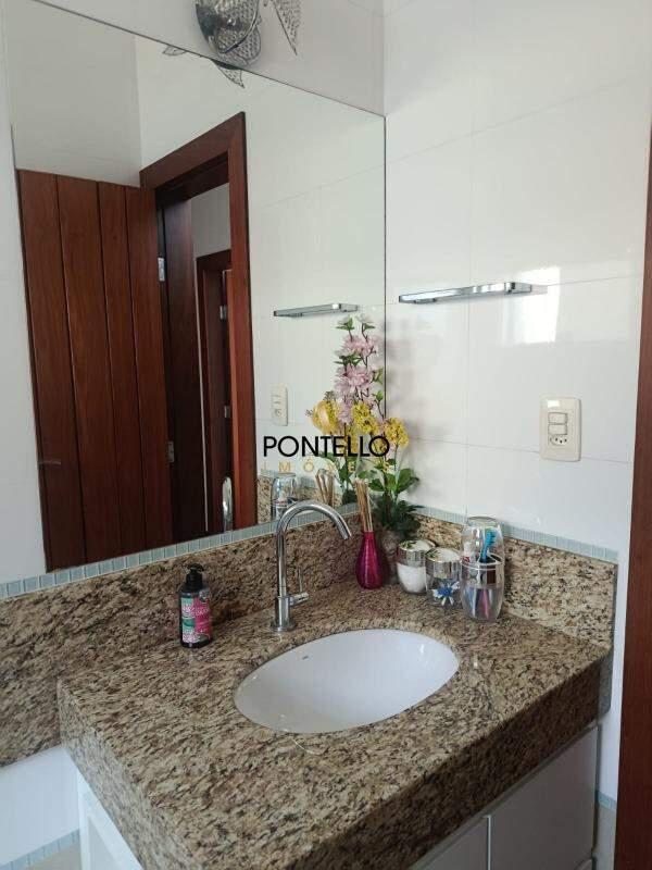 Casa, São Pedro, 5 Quartos, 4 Vagas, 2 Suítes