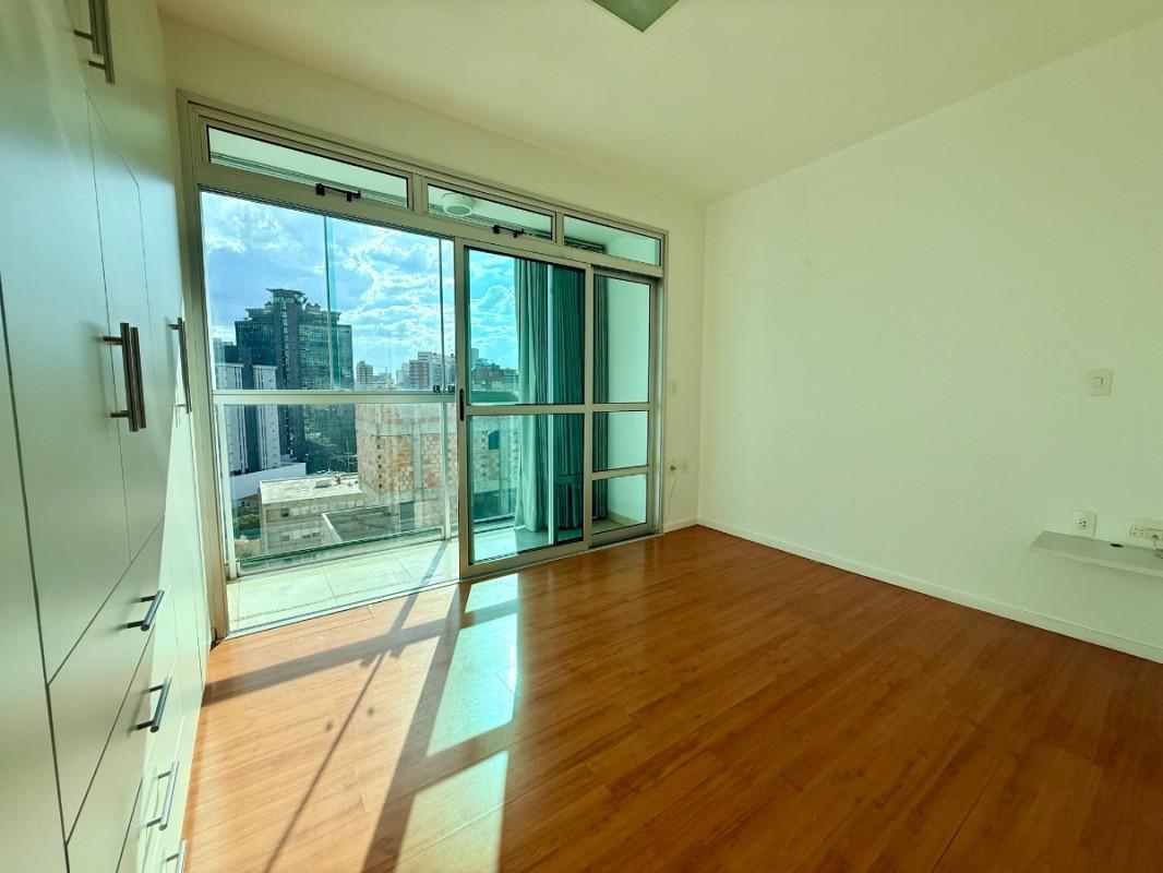 Cobertura, Funcionários, 3 Quartos, 3 Vagas, 1 Suíte