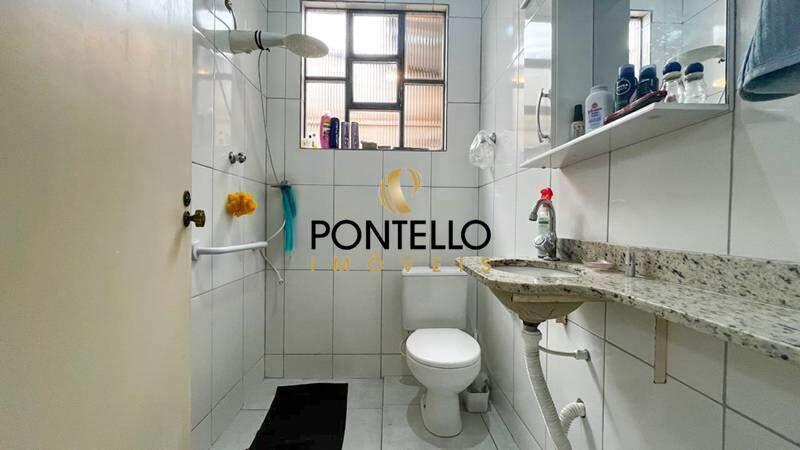 Casa, Santa Terezinha, 4 Quartos, 5 Vagas, 1 Suíte