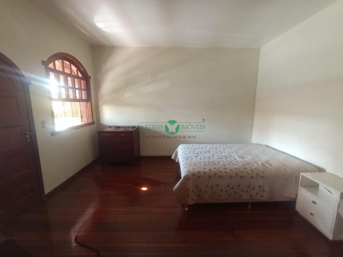 Casa, Palmares, 5 Quartos, 4 Vagas, 1 Suíte
