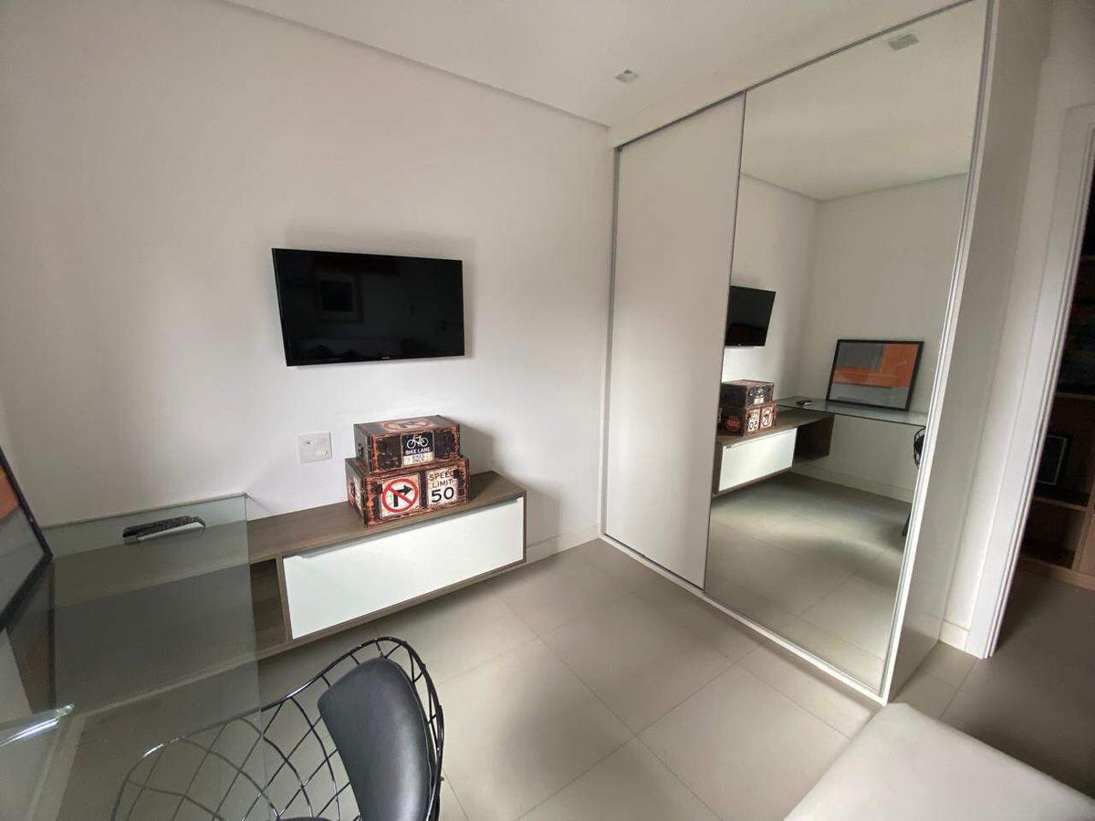 Apartamento, Santa Efigênia, 2 Quartos, 2 Vagas, 1 Suíte