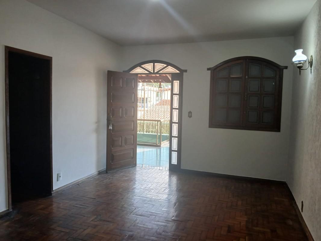 Casa, Campo Alegre, 3 Quartos, 3 Vagas, 1 Suíte