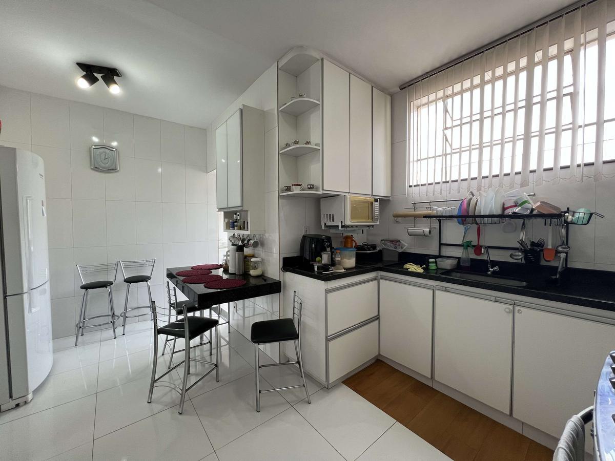 Cobertura, Nova Floresta, 5 Quartos, 2 Vagas, 2 Suítes