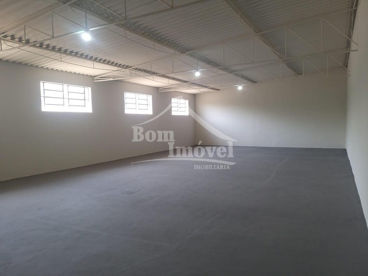 Galpão, Centro, 0 Quarto, 0 Vaga