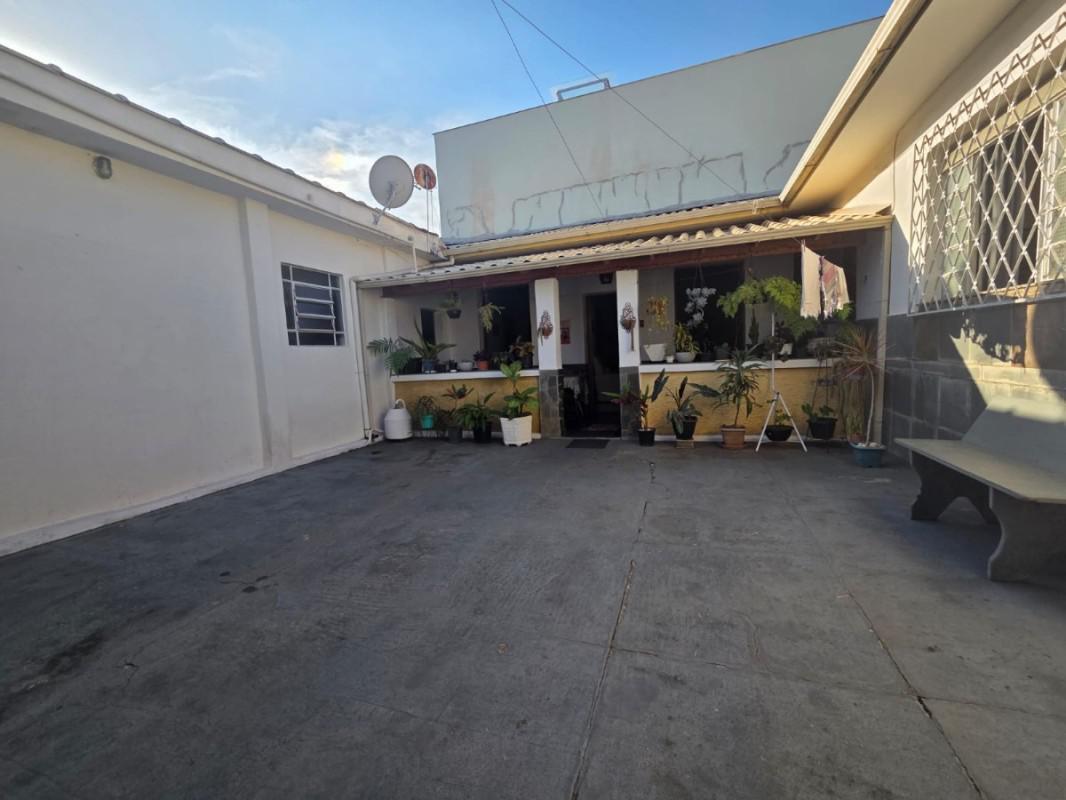 Casa, Glória, 3 Quartos, 6 Vagas, 1 Suíte