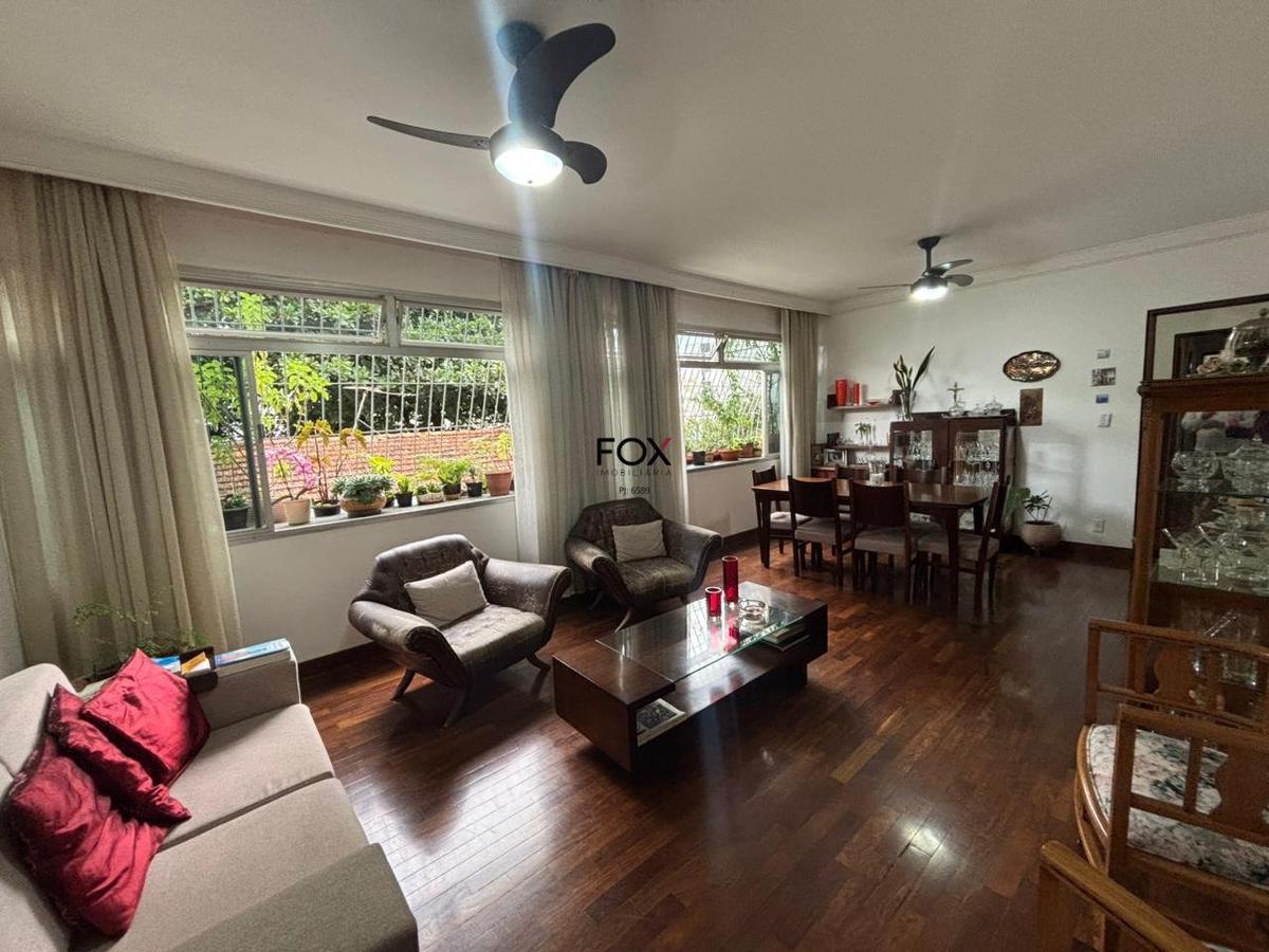 Apartamento, Coração de Jesus, 4 Quartos, 2 Vagas, 1 Suíte