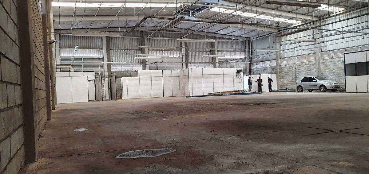 Galpão, Distrito Industrial Doutor Hélio Pentagna Guimarães, 0 Quarto, 0 Vaga
