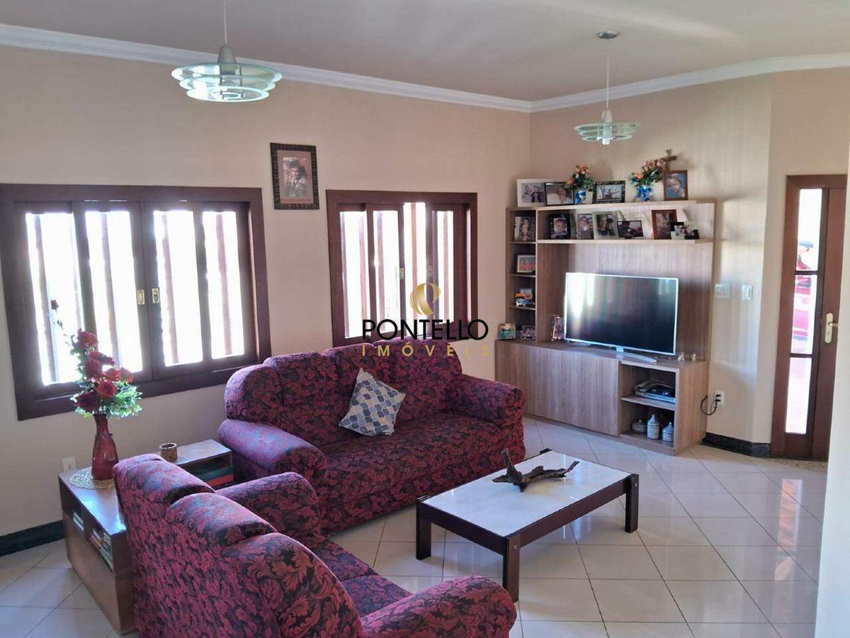 Casa, Esperança, 3 Quartos, 8 Vagas, 1 Suíte