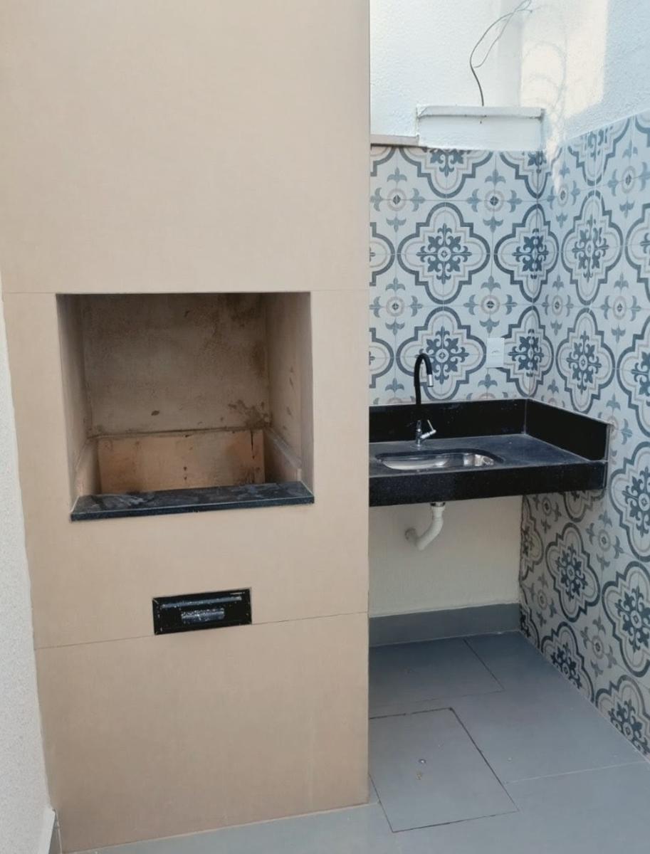 Casa, Planalto, 3 Quartos, 2 Vagas, 1 Suíte