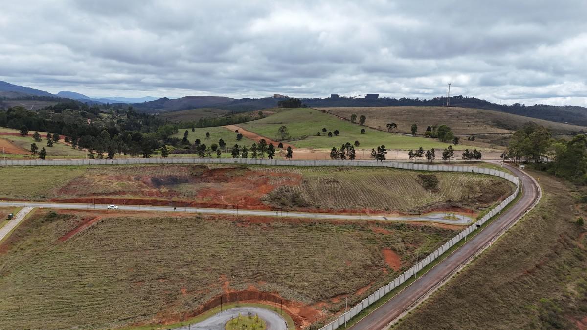 Lote, Nova Lima, 0 Quarto, 0 Vaga