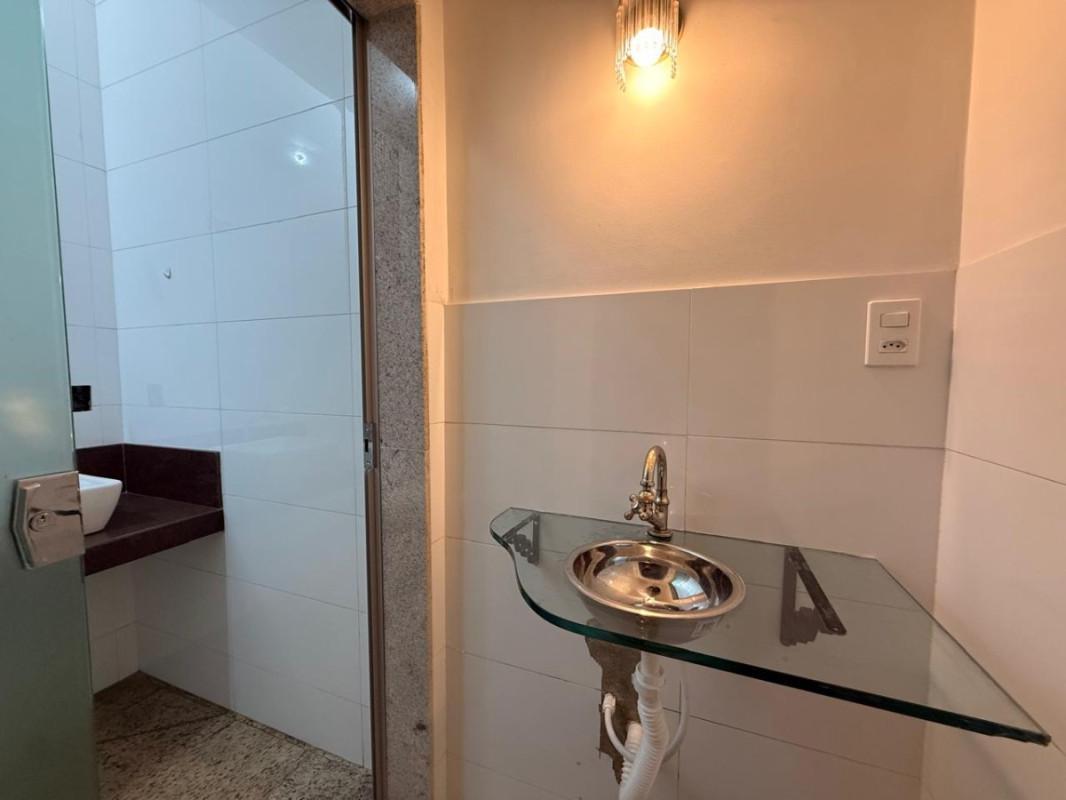 Casa, Sagrada Família, 3 Quartos, 3 Vagas, 2 Suítes