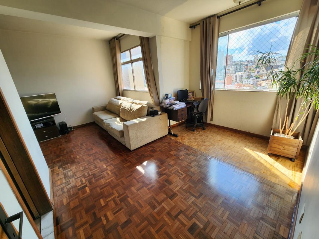 Apartamento, Floresta, 2 Quartos, 1 Vaga