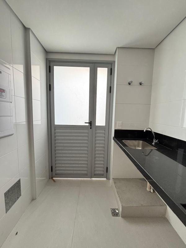 Apartamento, Sagrada Família, 3 Quartos, 2 Vagas, 1 Suíte