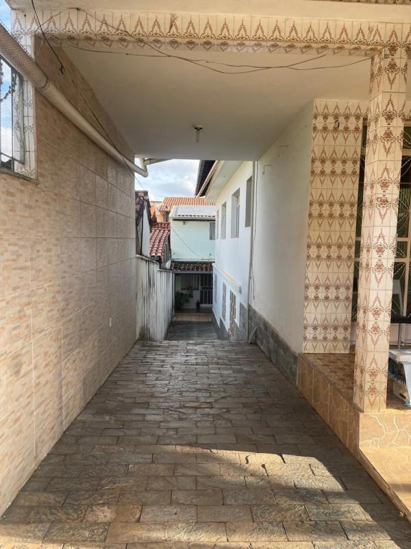 Casa, Jardim Pérola, 4 Quartos, 4 Vagas, 1 Suíte