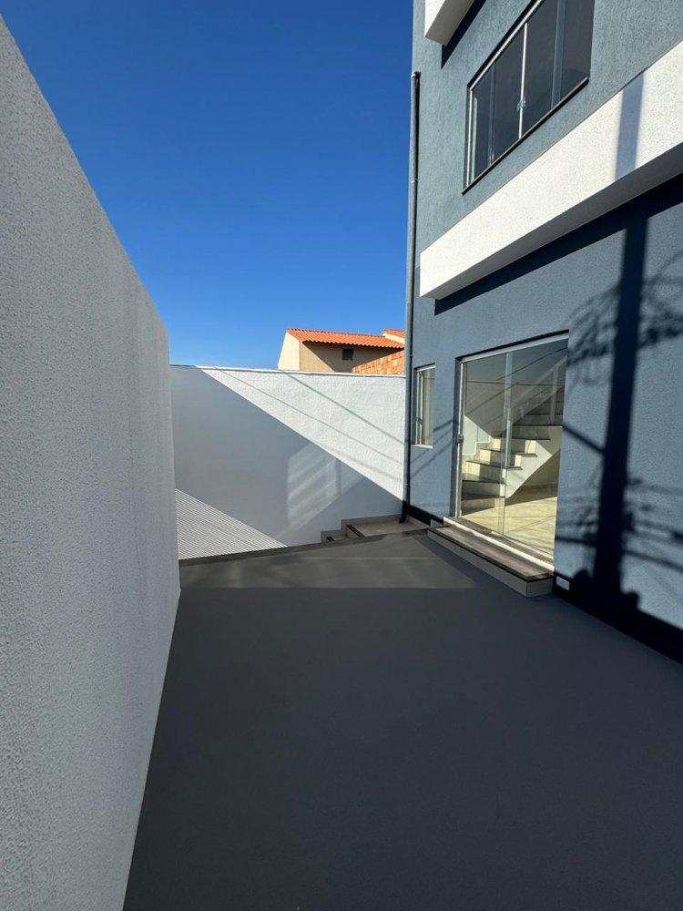 Casa, Santo Antônio, 2 Quartos, 1 Vaga