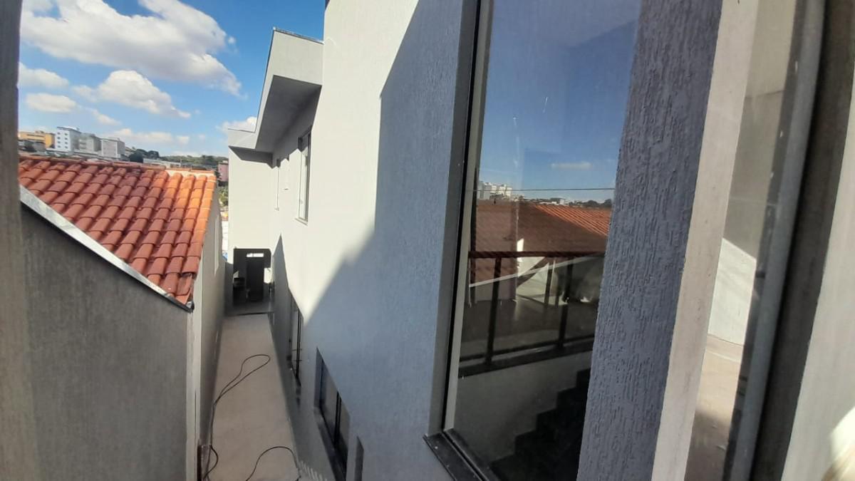 Casa, Parque Maracanã, 3 Quartos, 2 Vagas, 1 Suíte