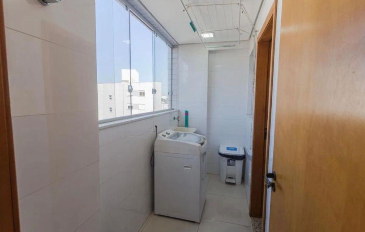 Apartamento, União, 4 Quartos, 3 Vagas, 1 Suíte