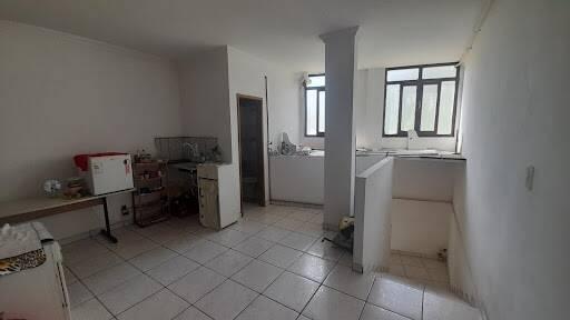 Andar, Funcionários, 2 Quartos, 0 Vaga