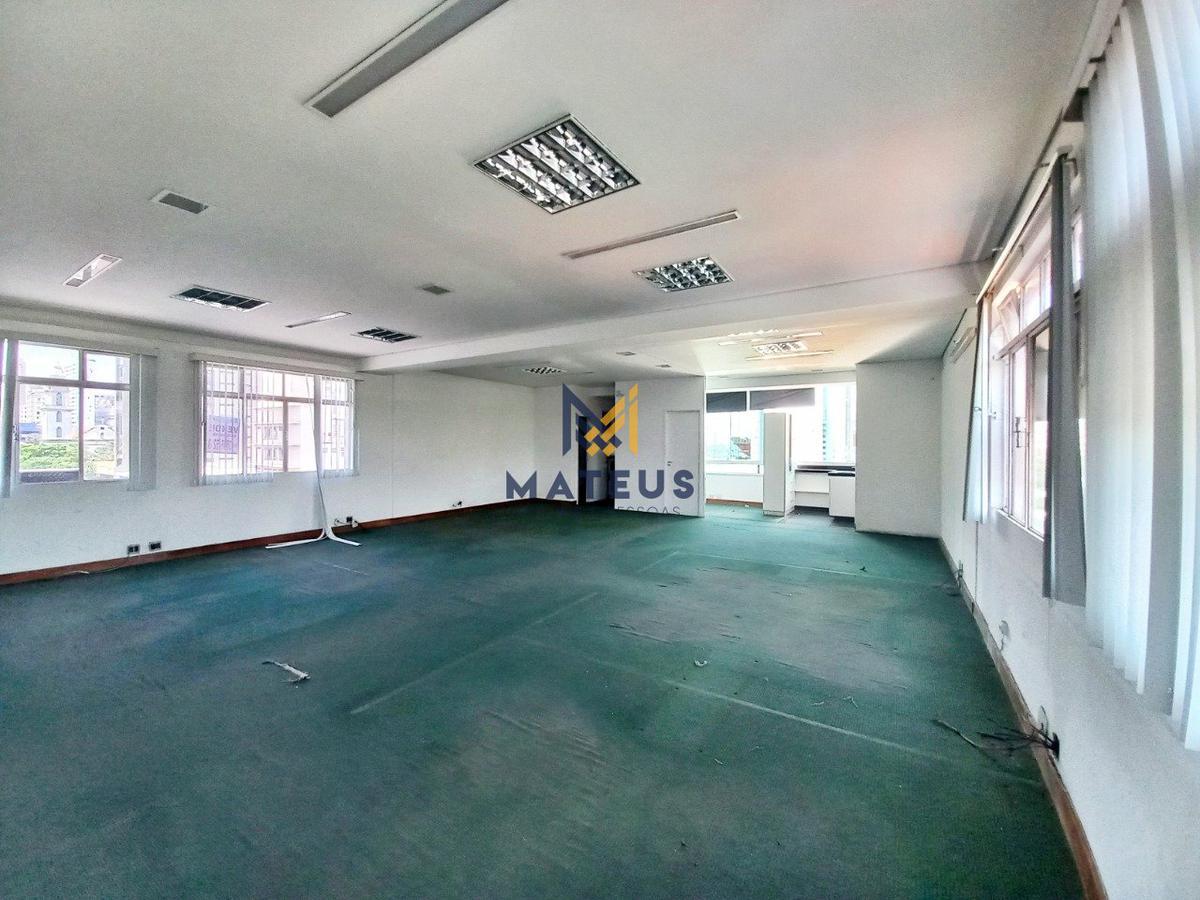 Sala, Barro Preto, 0 Quarto, 0 Vaga