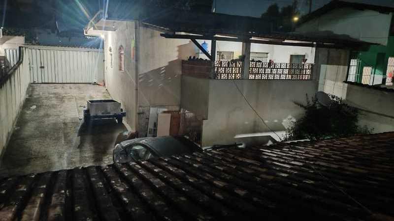 Casa, Santa Terezinha, 3 Quartos, 6 Vagas, 1 Suíte