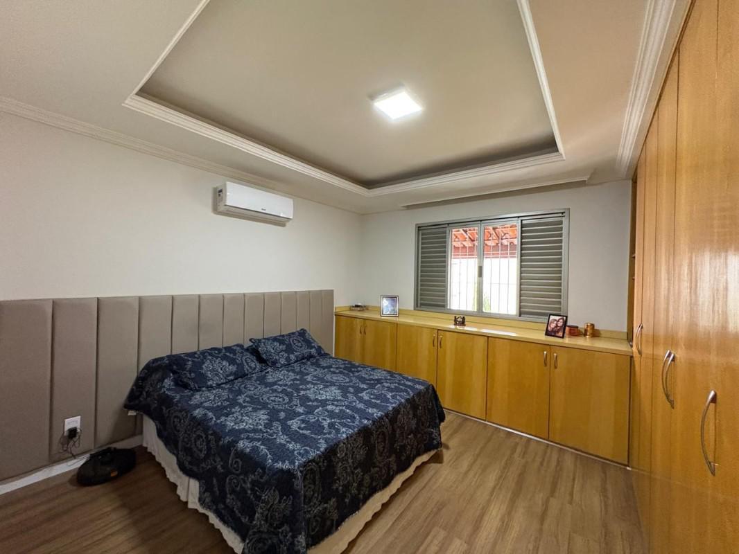 Casa, Tirol, 3 Quartos, 5 Vagas, 1 Suíte