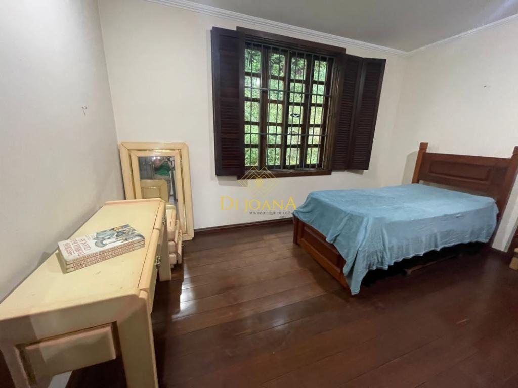 Casa, Ingá Alto, 4 Quartos, 4 Vagas, 1 Suíte