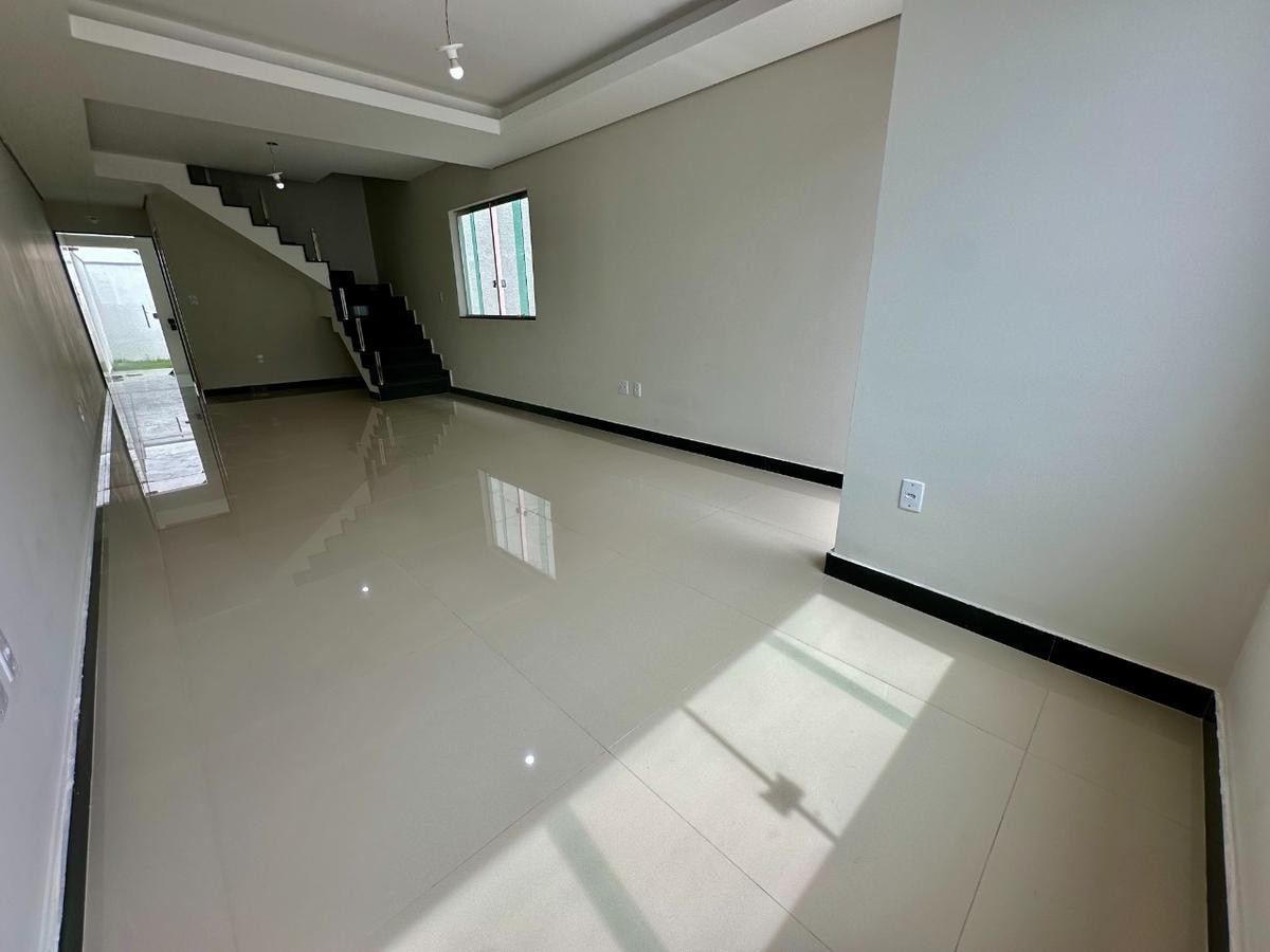 Casa, Planalto, 3 Quartos, 2 Vagas, 1 Suíte